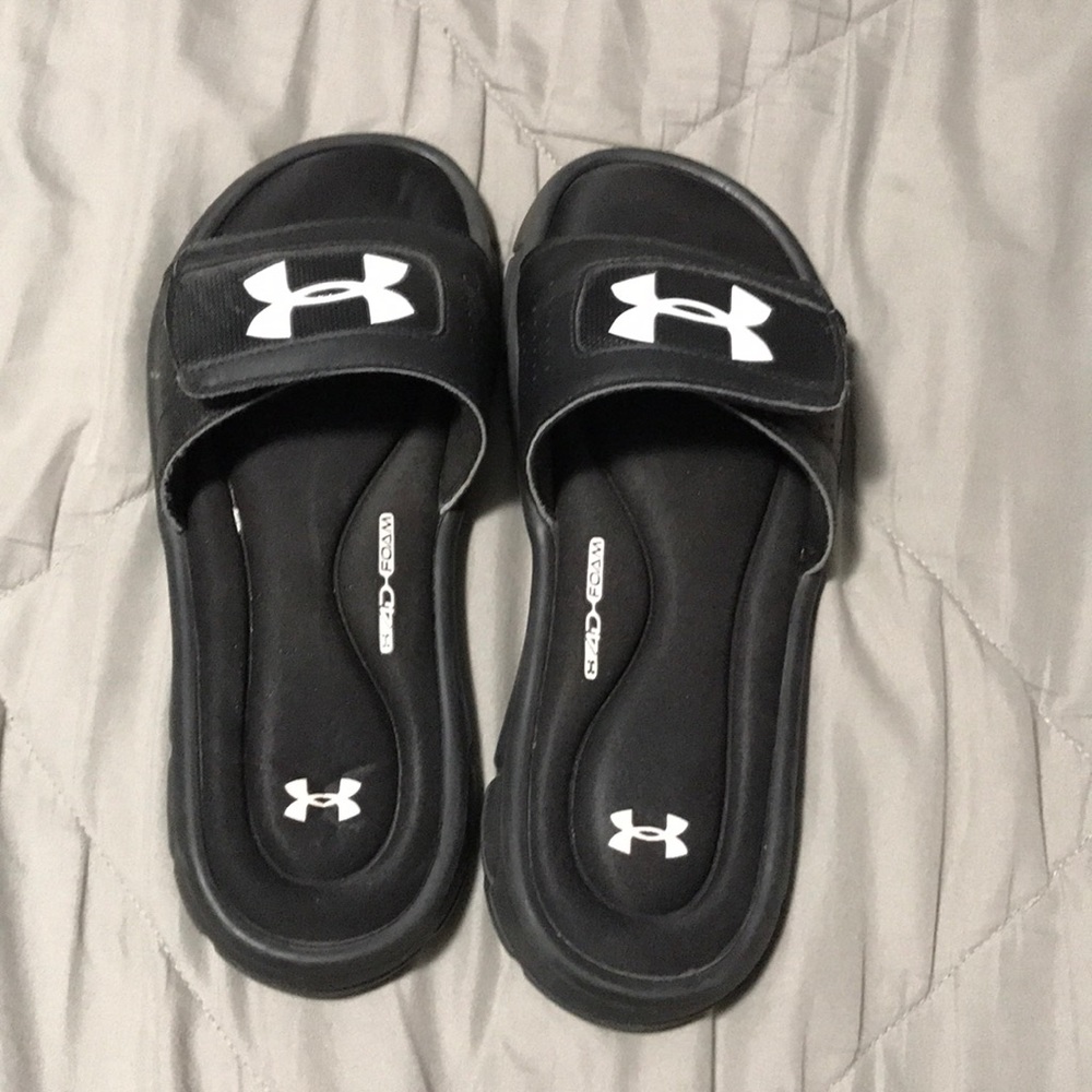 Boys under armour armor slides